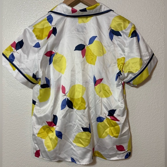 Kate Spade Satin Short Sleeve Button Down Lemon Print Collared PJ Top Size Med - Picture 5 of 5